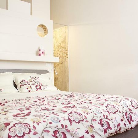 Art Apartment Porta A Prato Florencia Exterior foto